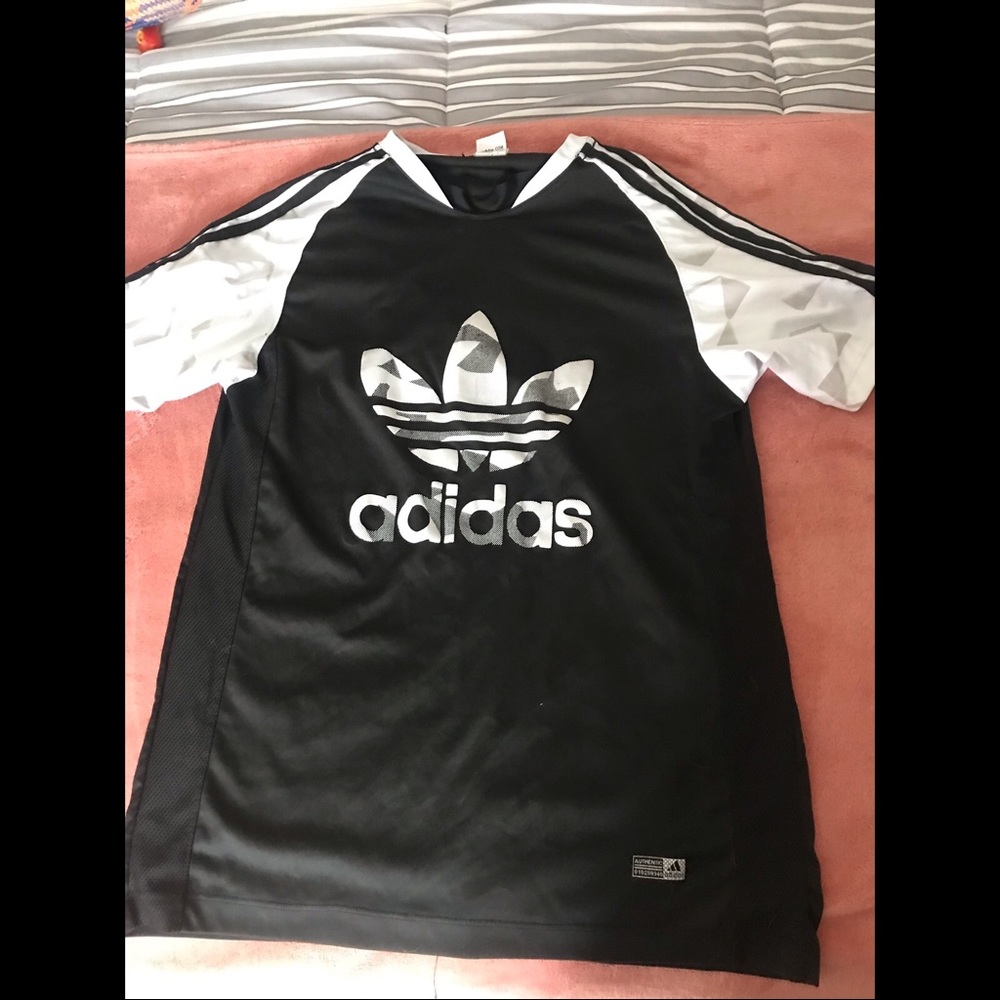 Adidas shirt